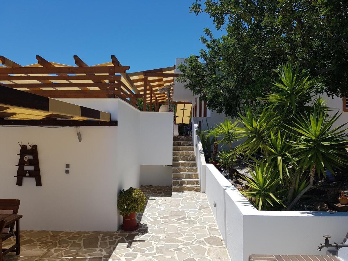 Villa Aphrodite Achlia Exterior photo